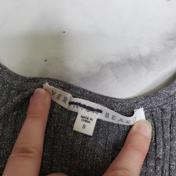 NWOT Veronica Beard metallic vneck long sleeve top - Picture 3 of 4